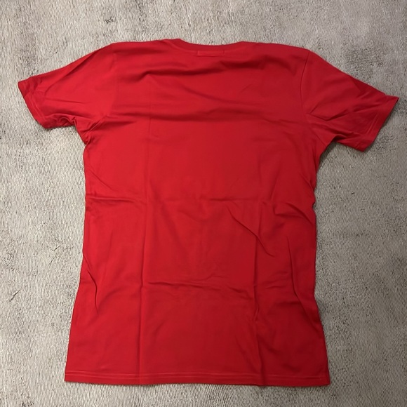 V neck t-shirt - Picture 3 of 3